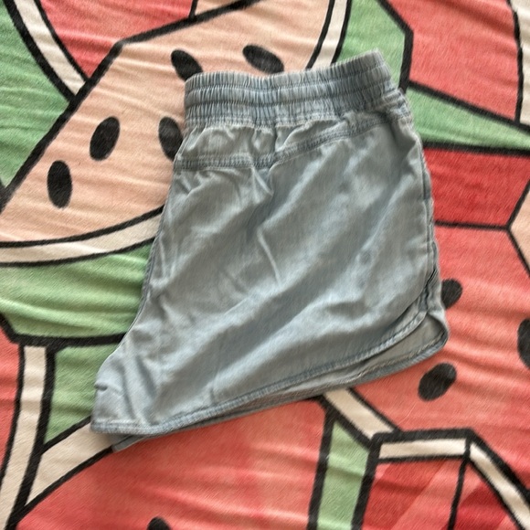 Junk Food Mickey shorts - Picture 2 of 2